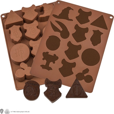Lot de 4 moules à chocolat de Noël en silicone pour fondant, moules à  chocolats en silicone avec différents motifs, moules à chocolat 3D pour Noël,  muffins, bonbons, cupcakes (B) : 
