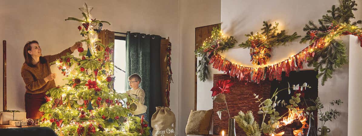 Déco de Noël : 10 idées pour décorer ses vitres avec un feutre craie
